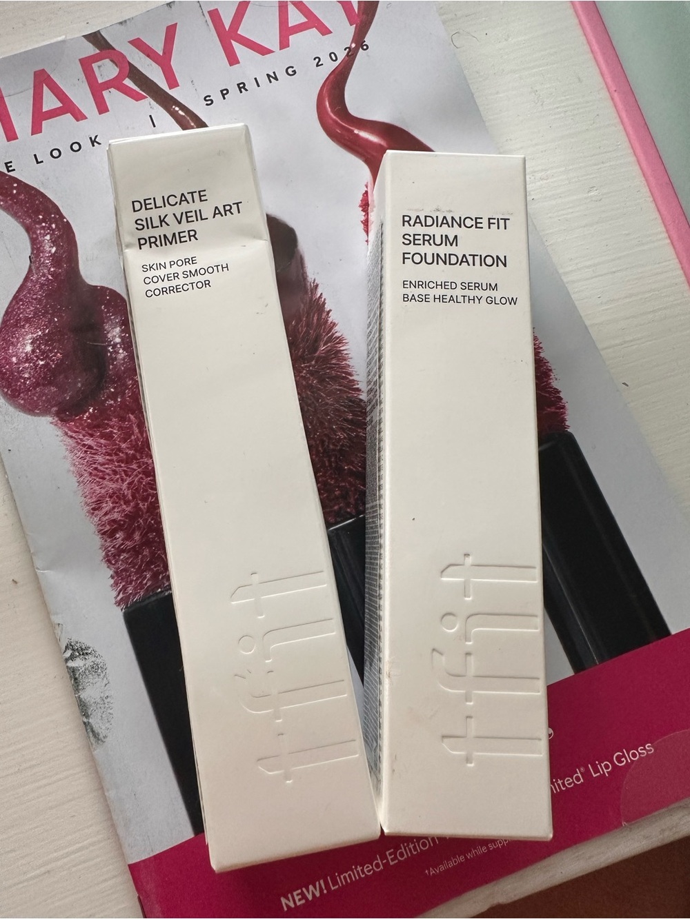TFIT Radiance Fit Serum Foundation & Delicate Silk Veil Art Primer - Cream